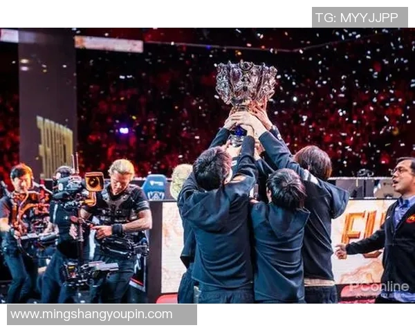 DOTA2实力排行榜更新FPX强势攀升至第三名引发热议 DOTA2实力排行榜更新FPX强势攀升至第三名引发热议