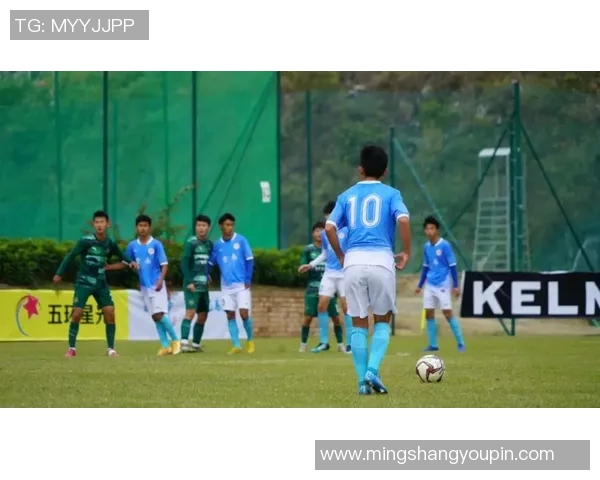 赛后分析：上海足球队与重庆足球队在战术灵活性上的较量与启示