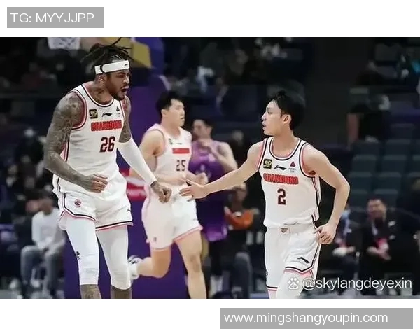 上海篮球队反击战术解析与未来发展展望 上海篮球队反击战术解析与未来发展展望