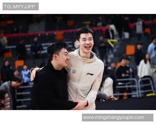 郭昊文的篮球之路：从青涩少年到职业球员的成长历程与未来展望